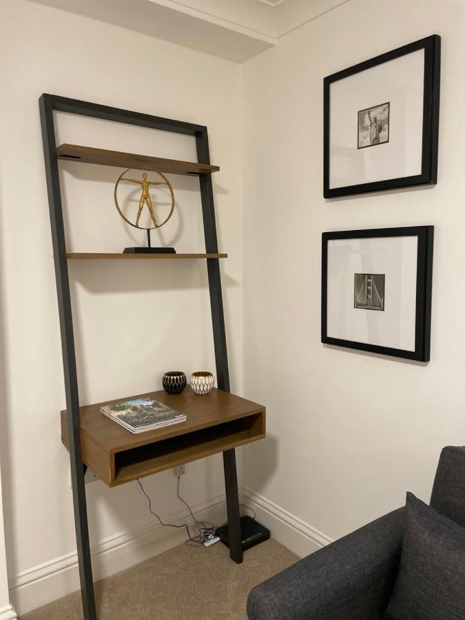 Studio Flat In The Heart Of St. Johns Wood Londres Exterior foto
