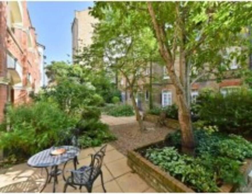 Studio Flat In The Heart Of St. Johns Wood Londres Exterior foto